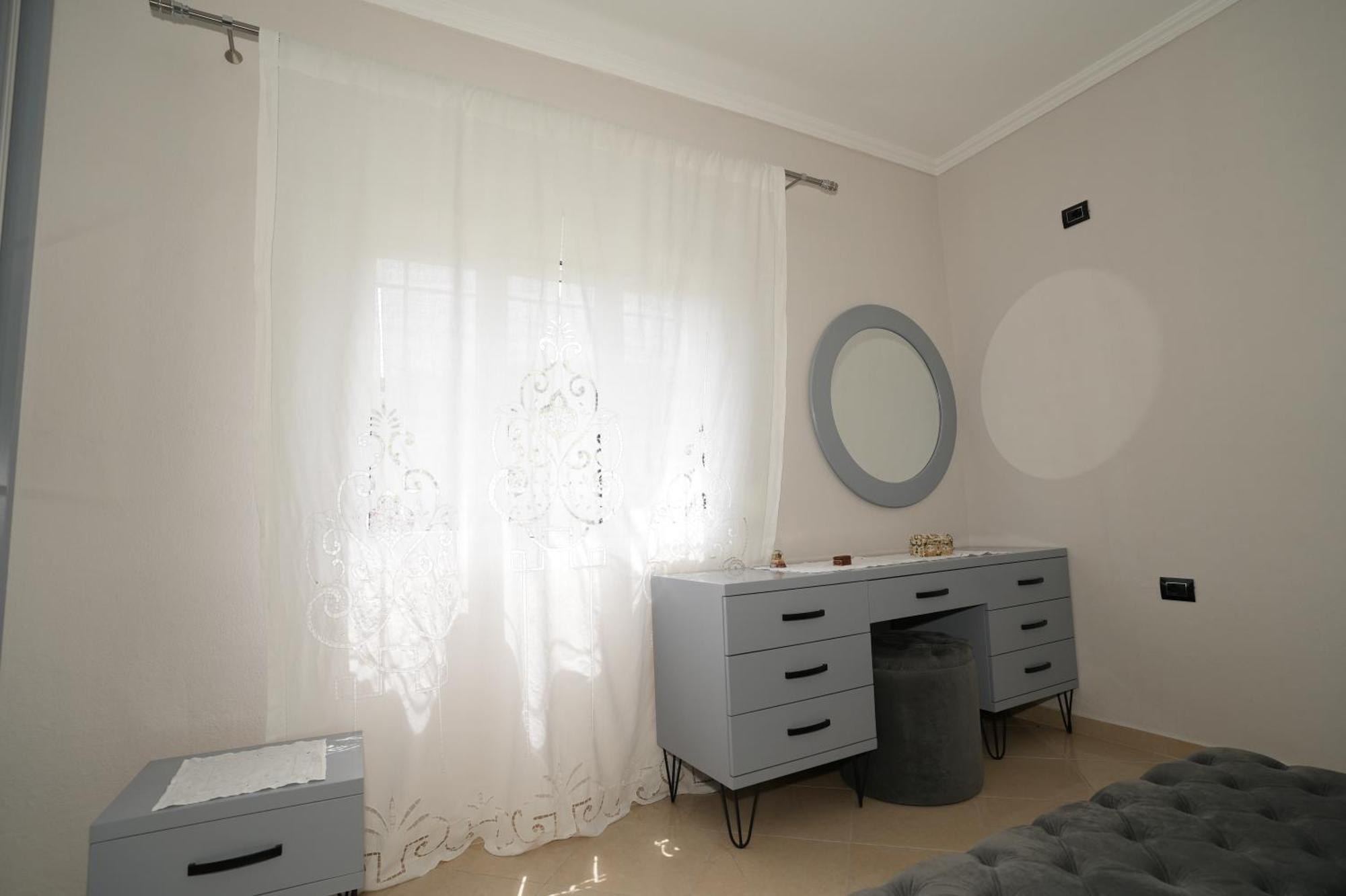 Apartment Banushi Gjirokastër