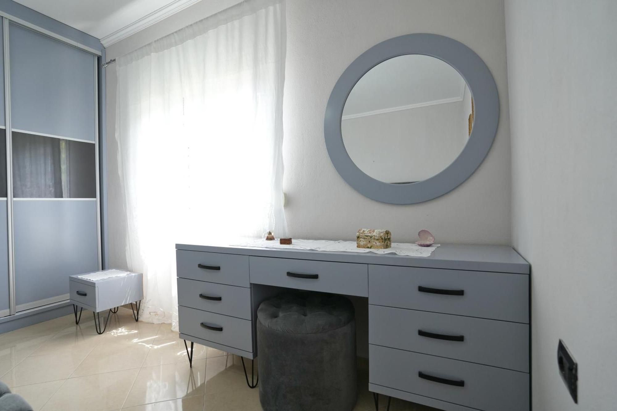 Banushi Apartment *
