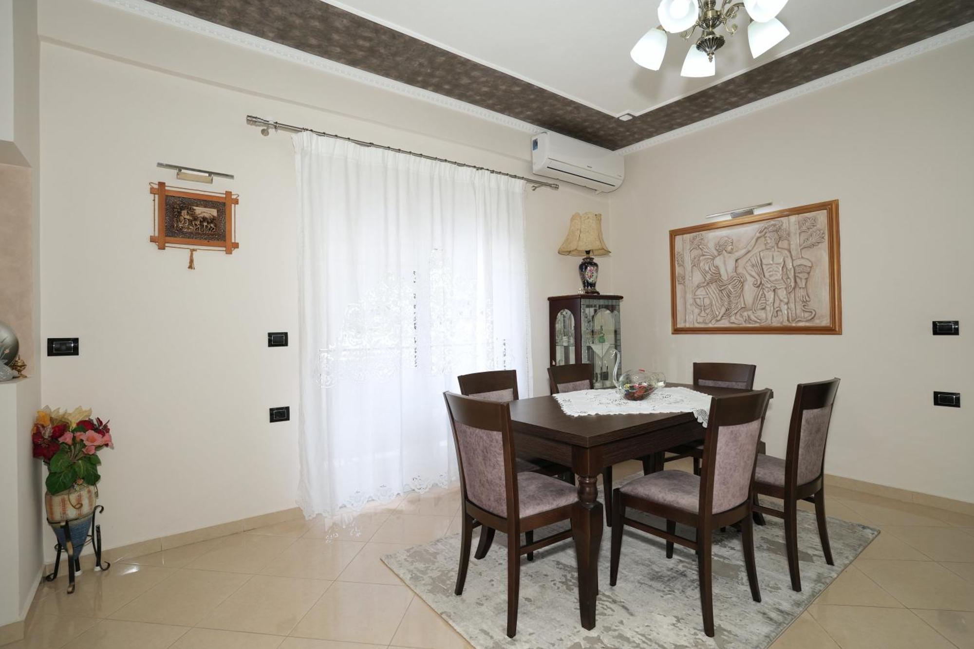 Apartamento Banushi *