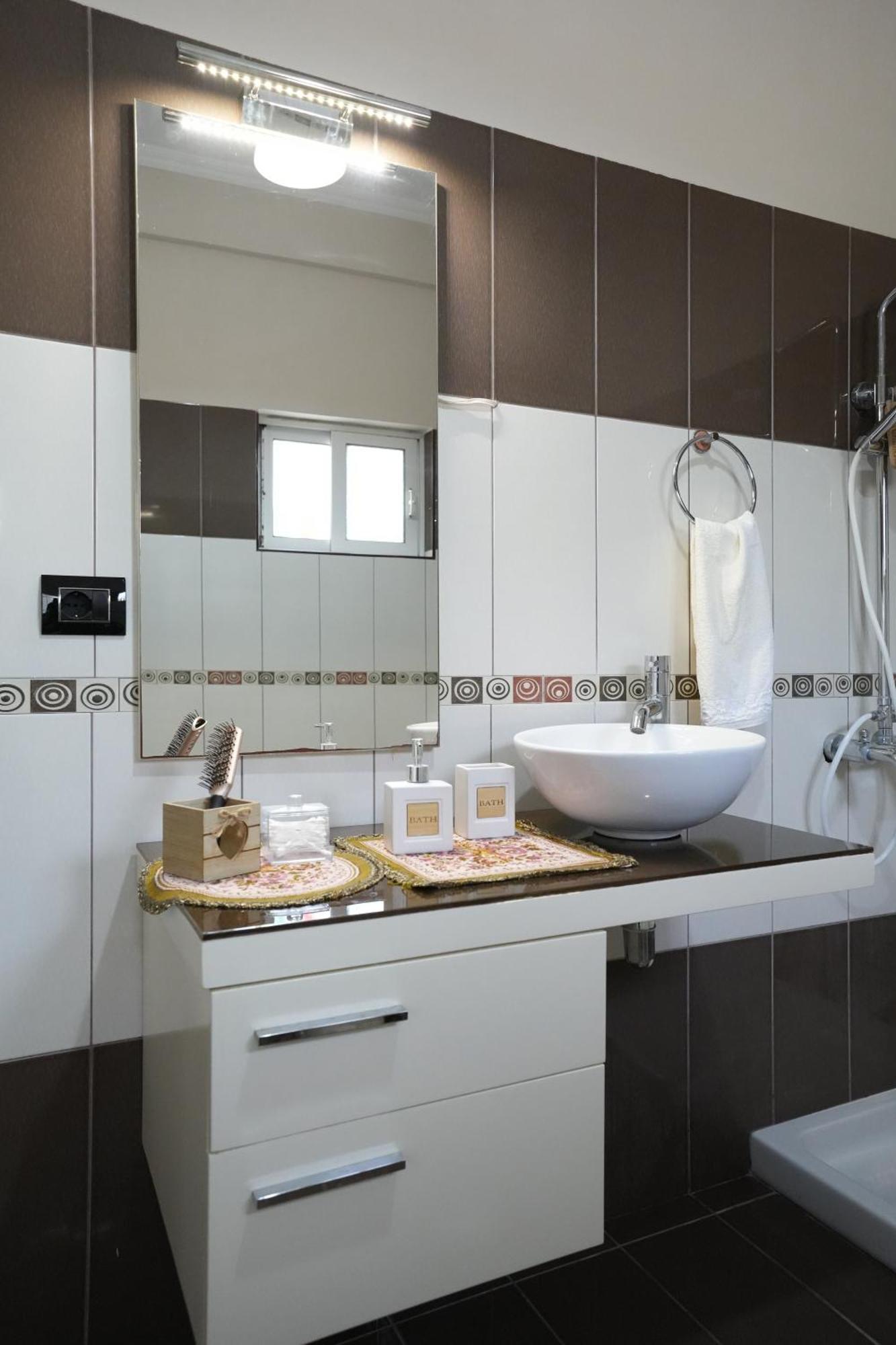 Banushi Apartamento